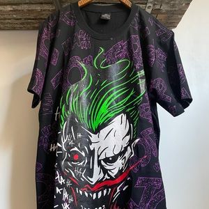 Thai all over print Joker T-shirt. 100% cotton. Approx size large/xl.